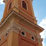 Apartamento A 2 Pas Des Plages De Sable Et Du Centre Beau 3 Pieces Pour 3 Personnes Menton