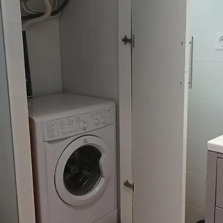 A 2 Pas Des Plages De Sable Et Du Centre Beau 3 Pieces Pour 3 Personnes Apartamento *