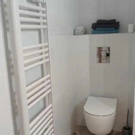 Proche Place Aux Herbes Et Parvis Basilique St Michel Apartment Menton